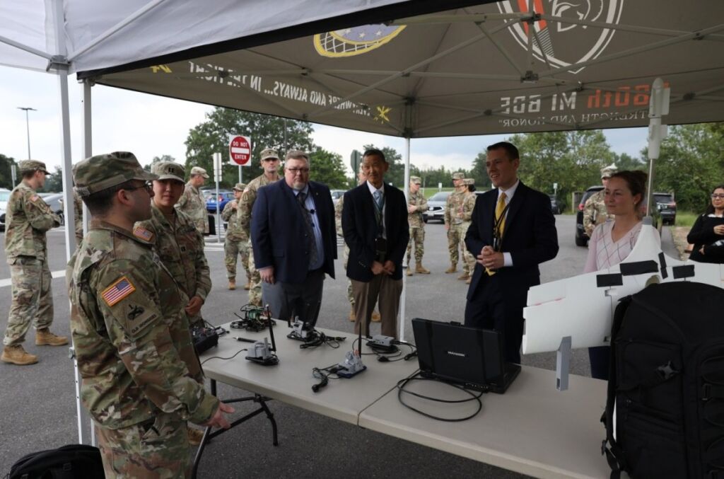 Army Principal Cyber Advisor Visits U.S. Army’s Only Offensive Cyber Operations Brigade